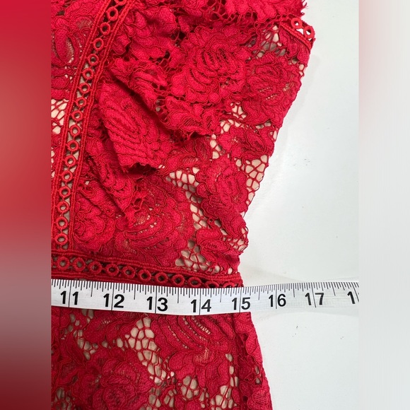 Saylor Helena Lace Dress in Red Size Medium Mini - Picture 10 of 12